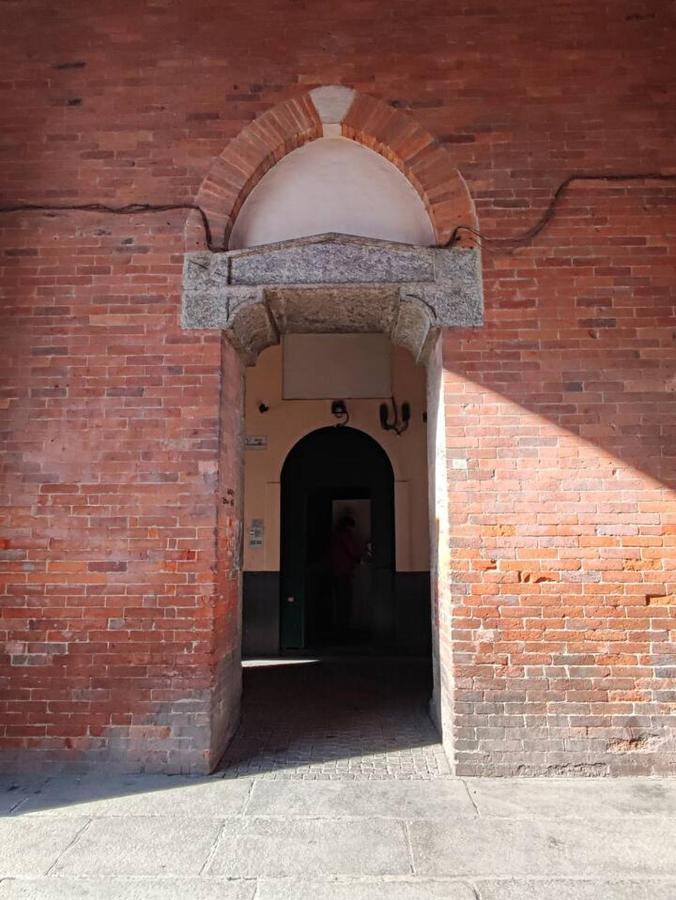 Ticinese 38 - Incantevole Appartamento Nel Centro Milán Exterior foto